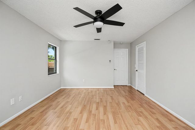 7407 SILVER WOODS Court, Boca Raton, FL 33433