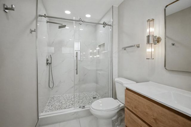 7407 SILVER WOODS Court, Boca Raton, FL 33433