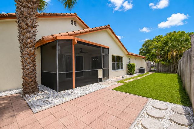7407 SILVER WOODS Court, Boca Raton, FL 33433