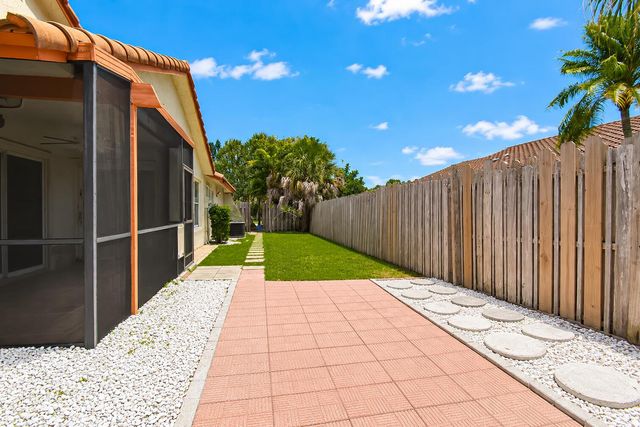 7407 SILVER WOODS Court, Boca Raton, FL 33433