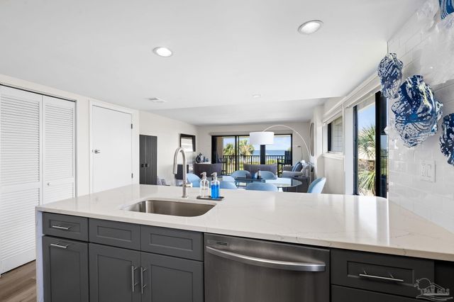 900 Ft Pickens Rd 721, Pensacola Beach, FL 32561