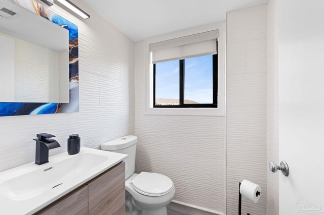 900 Ft Pickens Rd 721, Pensacola Beach, FL 32561