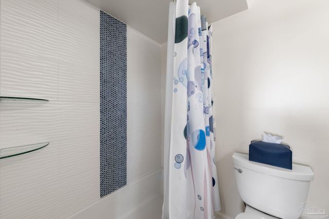 900 Ft Pickens Rd 721, Pensacola Beach, FL 32561