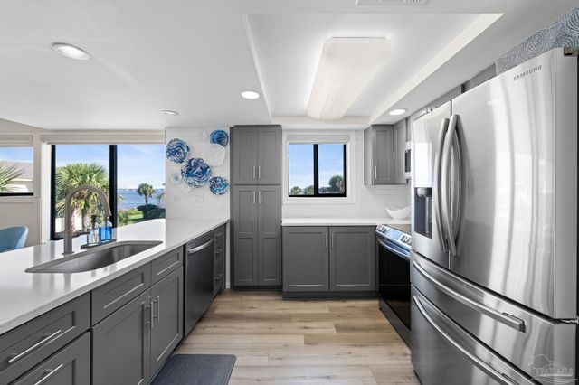 900 Ft Pickens Rd 721, Pensacola Beach, FL 32561