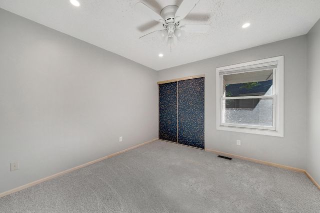 18657 Clear View Court, Minnetonka, MN 55345
