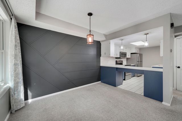 18657 Clear View Court, Minnetonka, MN 55345