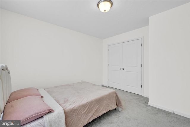 2625 VILLAGE RD, Dover, PA 17315