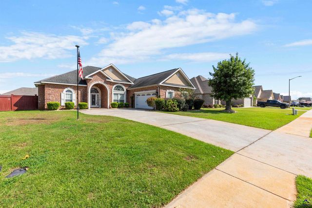 217 Caleb Way, Byron, GA 31008