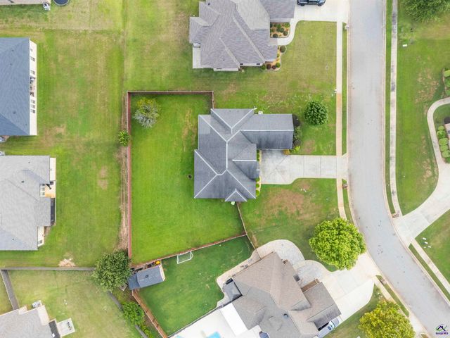 217 Caleb Way, Byron, GA 31008