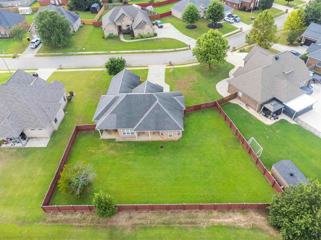 217 Caleb Way, Byron, GA 31008