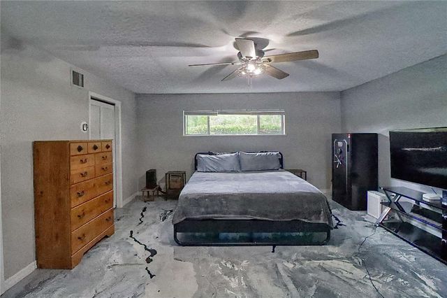 5205 FIVE ACRE ROAD, Plant City, FL 33565