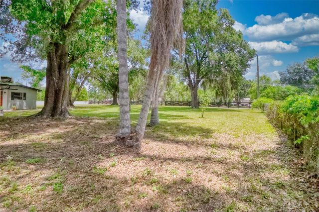 5205 FIVE ACRE ROAD, Plant City, FL 33565