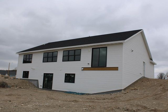 947 Drumlin DRIVE, Kewaskum, WI 53040