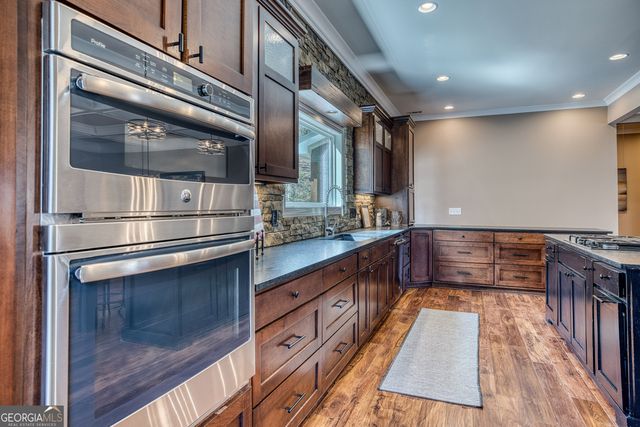 112 Springhill Lane, Clarkesville, GA 30523