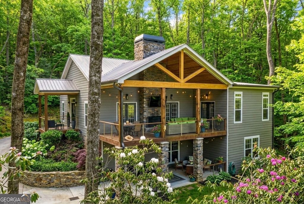 112 Springhill Lane, Clarkesville, GA 30523