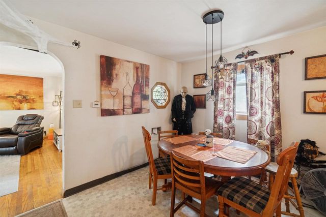 1424 Roosevelt Avenue, Beloit, WI 53511