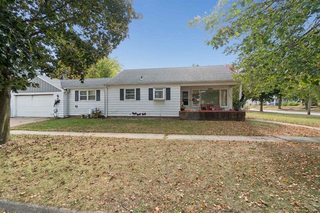 1424 Roosevelt Avenue, Beloit, WI 53511