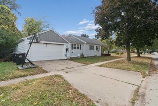 1424 Roosevelt Avenue, Beloit, WI 53511