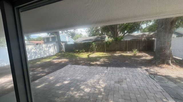 3216 SADDLEBROOK AVENUE, Tampa, FL 33618
