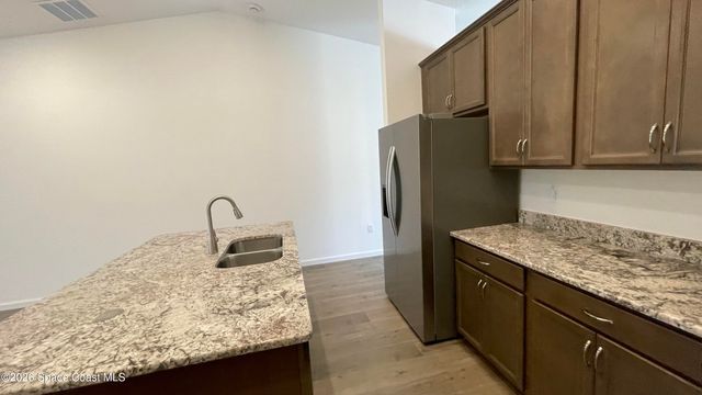 1872 Brookside Street NE, Palm Bay, FL 32907