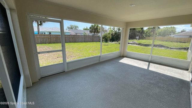 1872 Brookside Street NE, Palm Bay, FL 32907