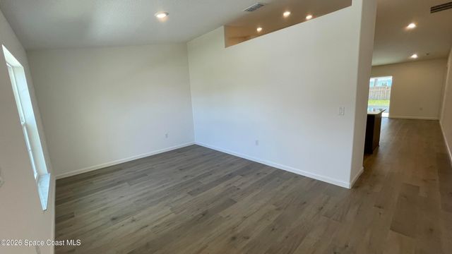 1872 Brookside Street NE, Palm Bay, FL 32907