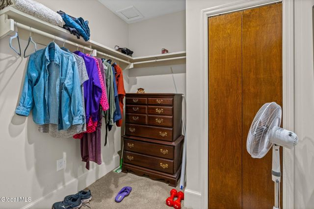 137 Front Street APT 208, Schenectady, NY 12305