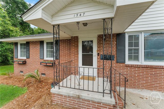 1547 E 52nd Street, Savannah, GA 31404