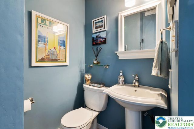 1029 Hawthorn Road, Salisbury Twp, PA 18103