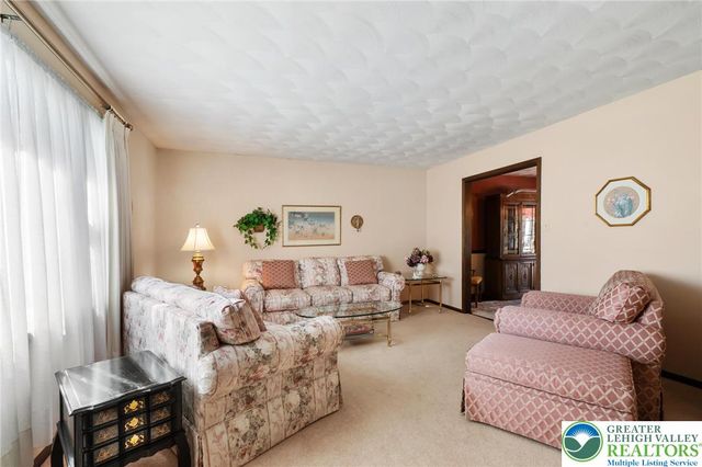 1029 Hawthorn Road, Salisbury Twp, PA 18103