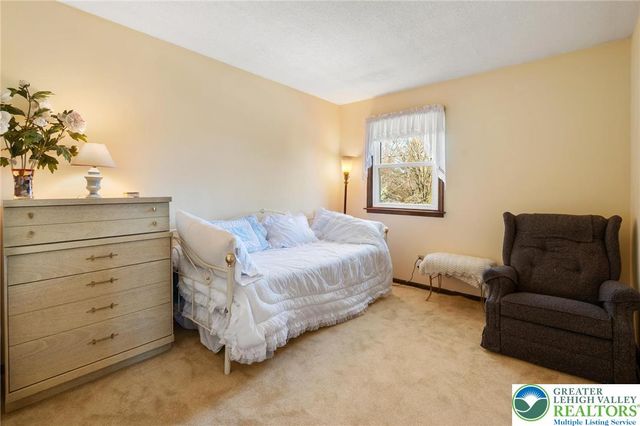 1029 Hawthorn Road, Salisbury Twp, PA 18103
