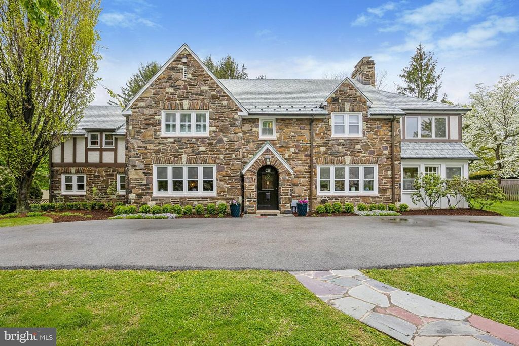 226 WINDING WAY, Merion Station, PA 19066
