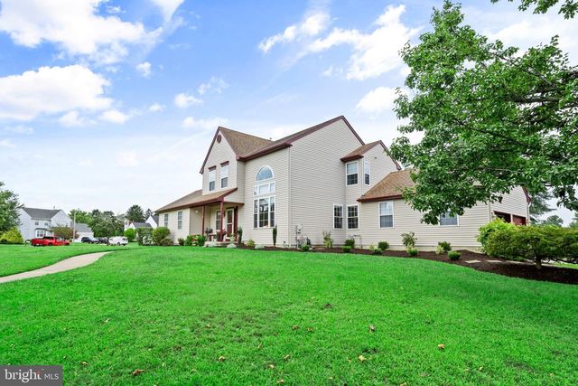3 DOWNING LN, Sewell, NJ 08080