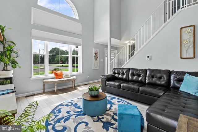 3 DOWNING LN, Sewell, NJ 08080