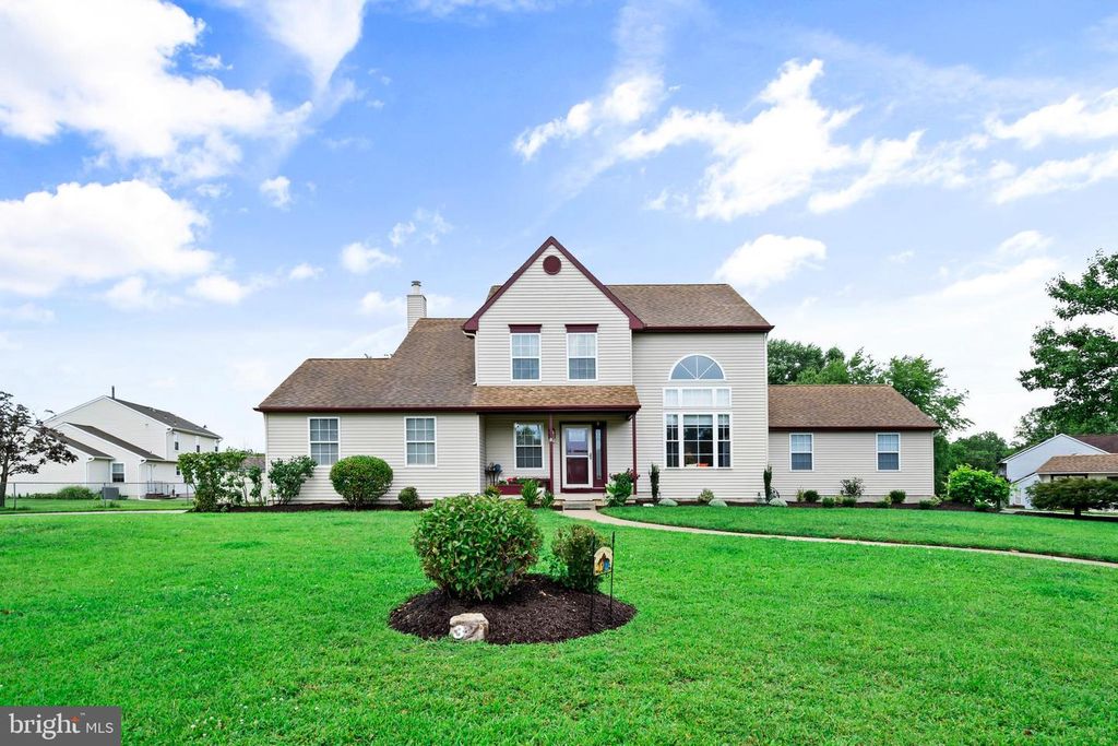 3 DOWNING LN, Sewell, NJ 08080