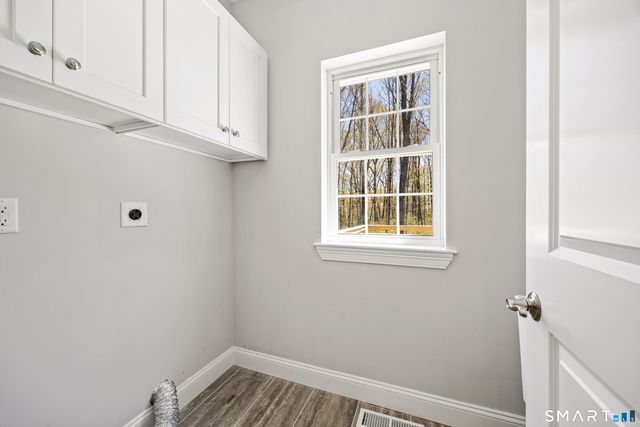 50 J Ryan Way, Watertown, CT 06795