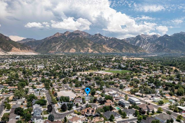 7157 S SHADOW CV, Cottonwood Heights, UT 84121