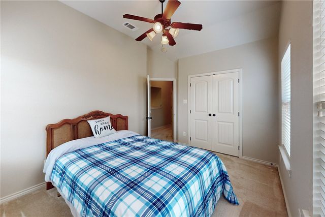 4306 Spring Hill Drive, College Station, TX 77845