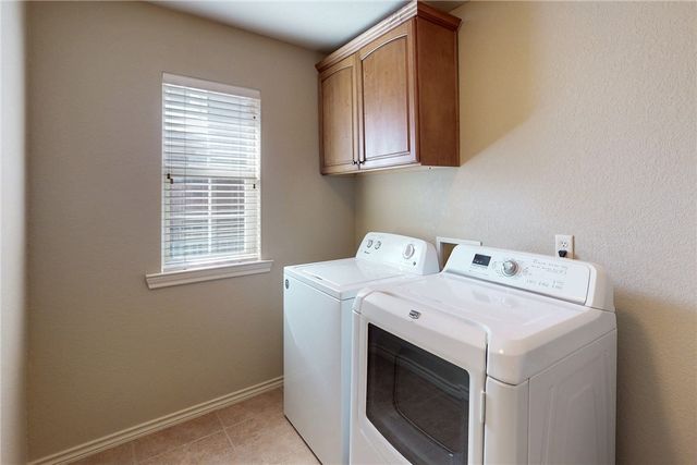 4306 Spring Hill Drive, College Station, TX 77845