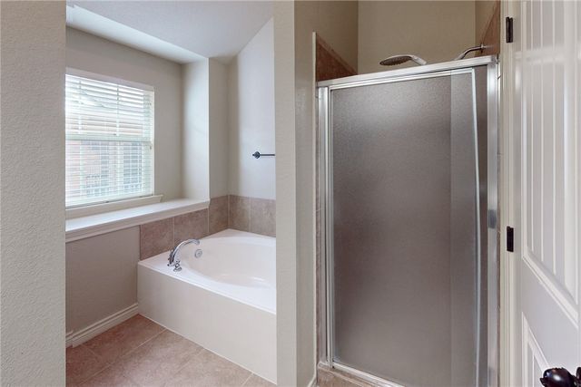 4306 Spring Hill Drive, College Station, TX 77845