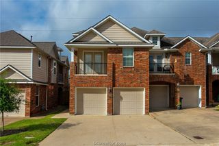 4306 Spring Hill Drive, College Station, TX 77845