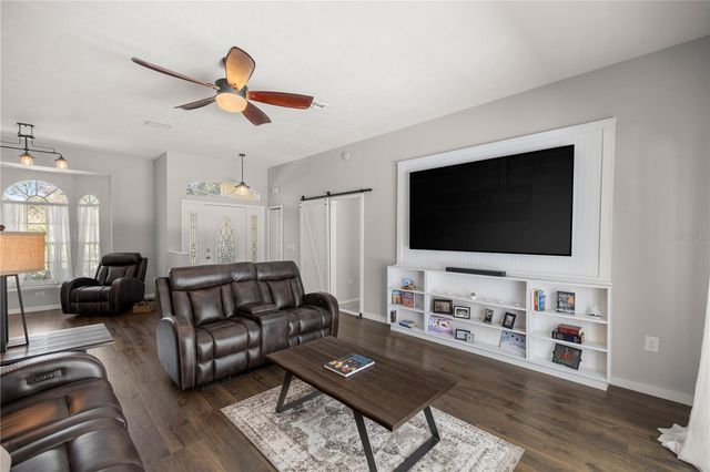 221 N NASHVILLE AVENUE, Hernando, FL 34442