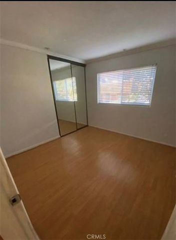 5403 Newcastle 8, Encino, CA 91316