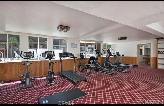 5403 Newcastle 8, Encino, CA 91316