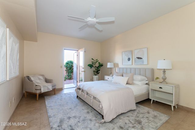 263 E Crooked Stick Drive, Tucson, AZ 85737