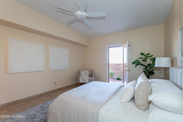 263 E Crooked Stick Drive, Tucson, AZ 85737
