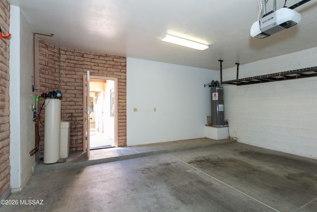 263 E Crooked Stick Drive, Tucson, AZ 85737