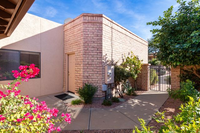 263 E Crooked Stick Drive, Tucson, AZ 85737