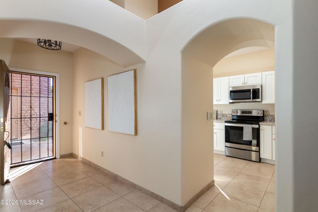263 E Crooked Stick Drive, Tucson, AZ 85737