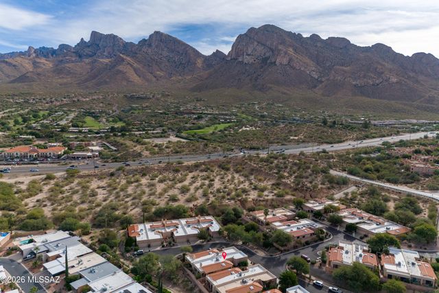 263 E Crooked Stick Drive, Tucson, AZ 85737
